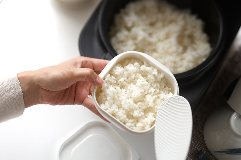 マーナ 極み 冷凍ご飯容器