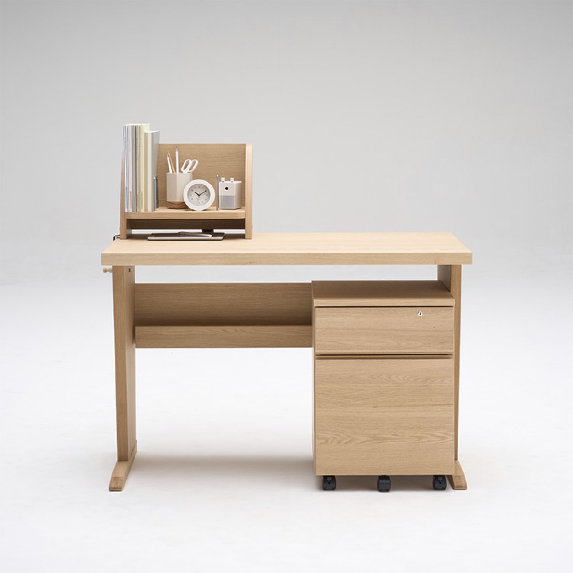 カリモク ノルエット デスク