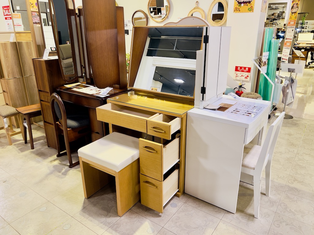 ファニチャードーム アウトレット家具  カレリアNA一面鏡