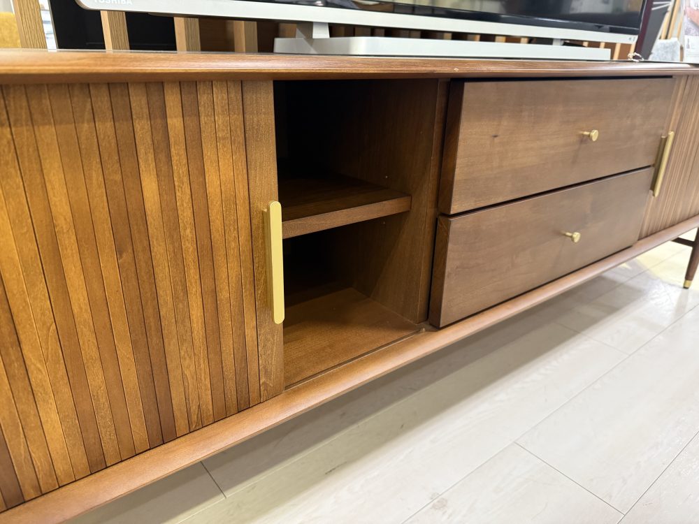 ジュリー　北欧ヴィンテージ　テレビボード