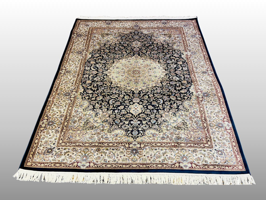 トルコ製 モダールレーヨンラグ