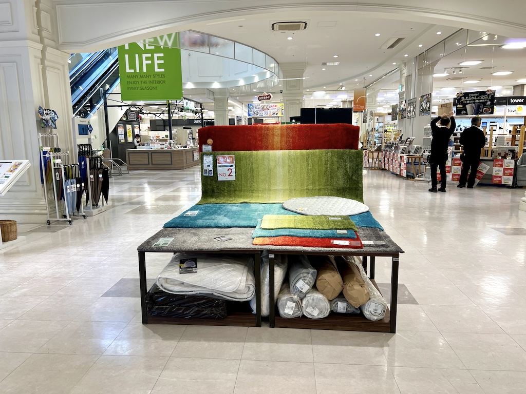 ファニチャードーム 1階売場