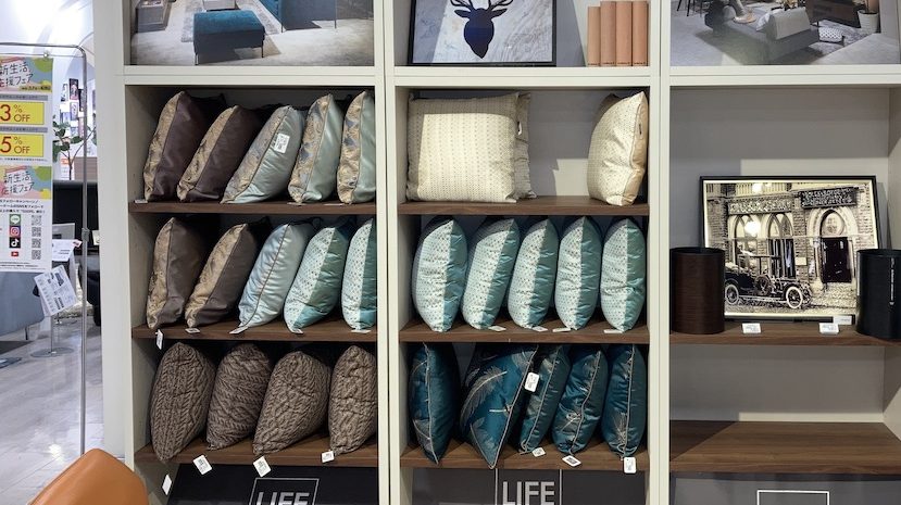 2603クッション売場