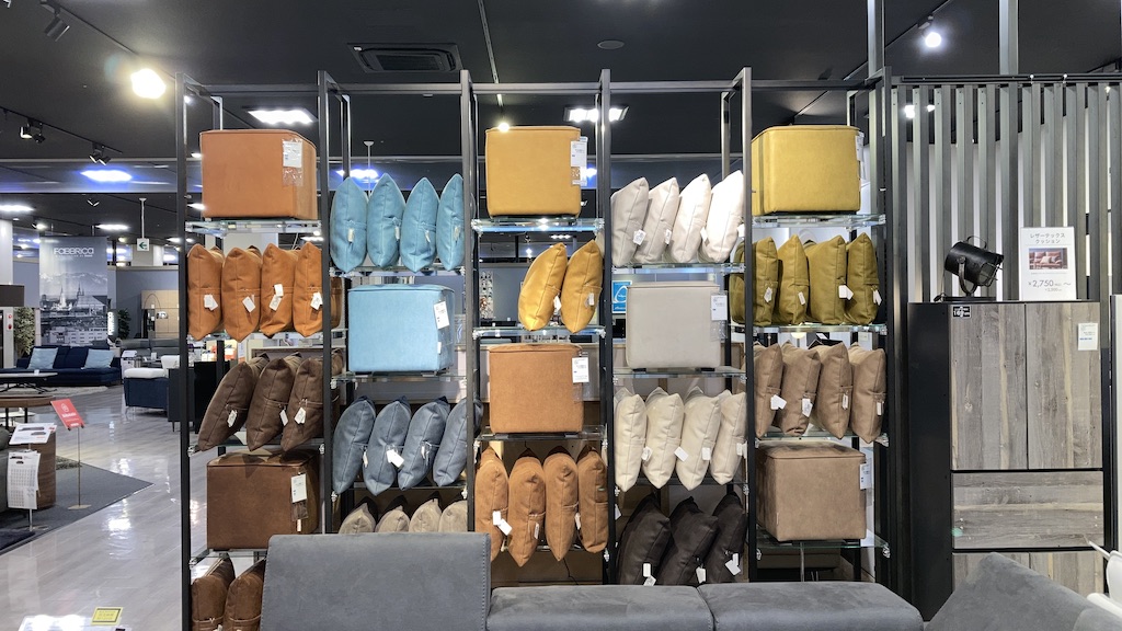 2603クッション売場