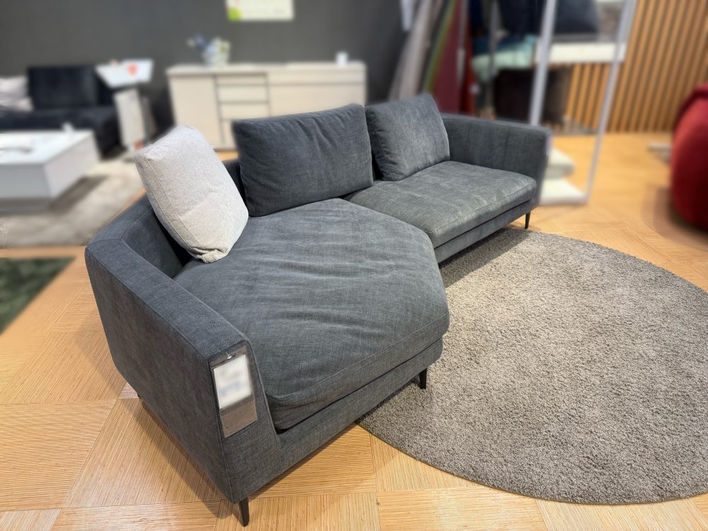 フクラ　アリオネ