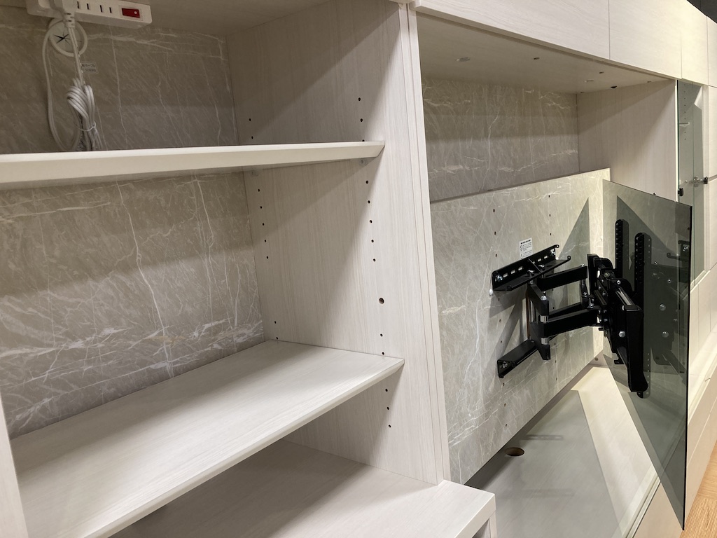 ミース　売り尽くし