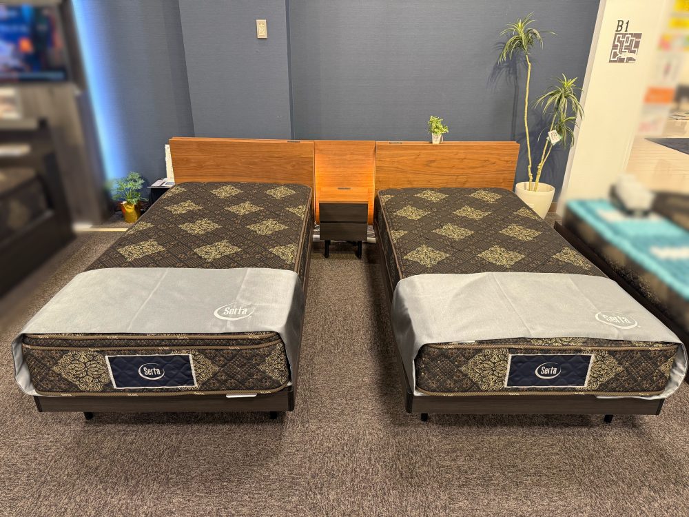 サータ  マットレス