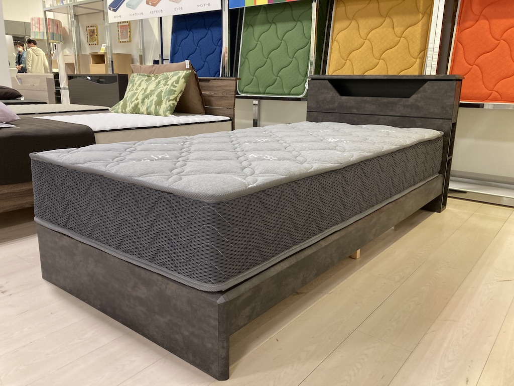 ネロ　売り尽くし